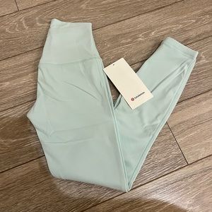 Align 25” Delicate Mint Size 2 Leggings